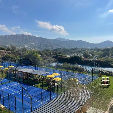 Appartements Modernes Vue Mer A Cap Esterel Сен-Рафаэль Экстерьер фото